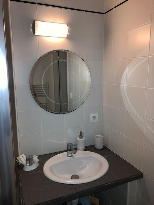 T2 La Ciotat 60M2 Avec Terrasse Equipee Apartment Bagian luar foto